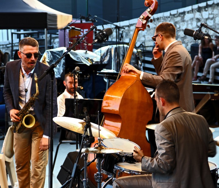 SEBASTIEN CHAUMONT QUARTET2
